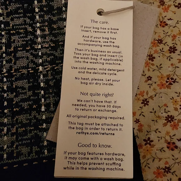 Rothys The Wristlet - Picture 6 of 7